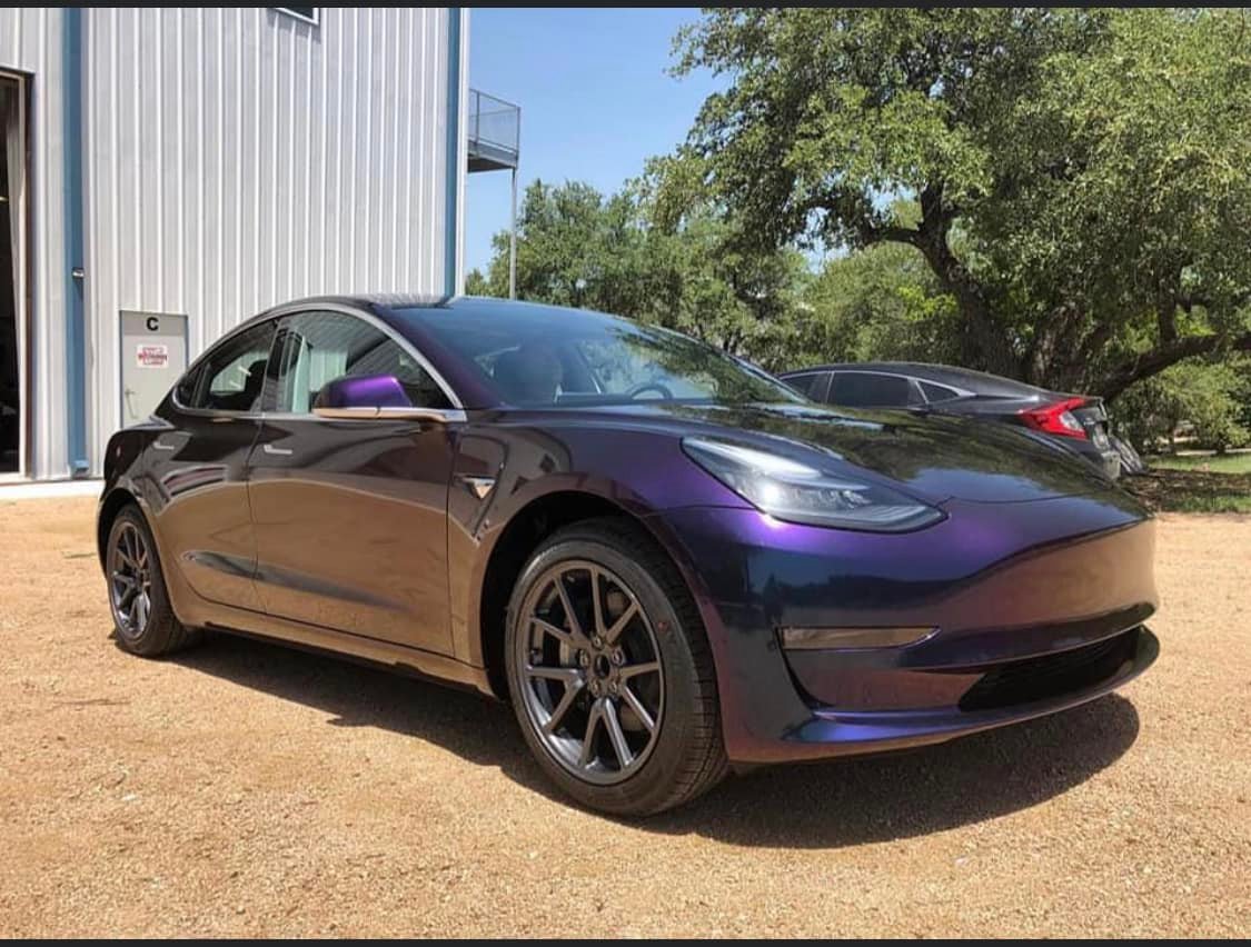 Psychedelic Color Flip Wrap - Tesla Model 3